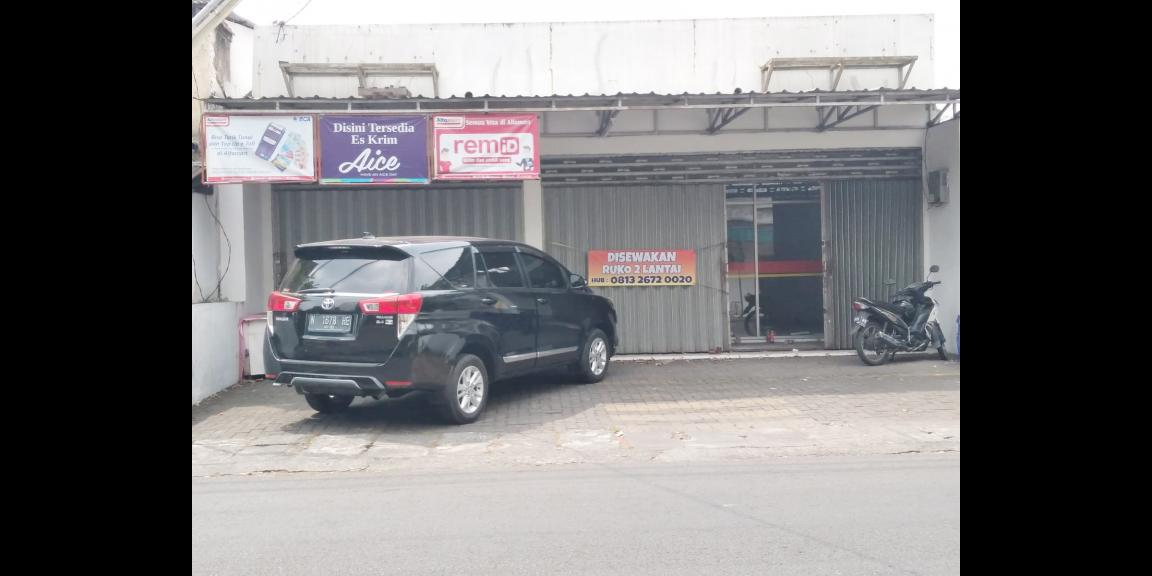 Sewa Ruko Ex Alfamart 2 Lantai Murah Lokasi Strategis Dekat Alun-alun Kota Malang Sewa Ruko Ex Alfamart 2 Lantai Murah Lokasi Strategis Dekat Alun-alun Kota Malang