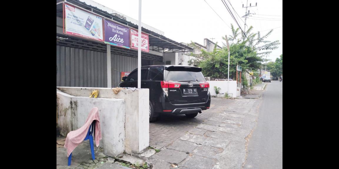 Sewa Ruko Ex Alfamart 2 Lantai Murah Lokasi Strategis Dekat Alun-alun Kota Malang Sewa Ruko Ex Alfamart 2 Lantai Murah Lokasi Strategis Dekat Alun-alun Kota Malang