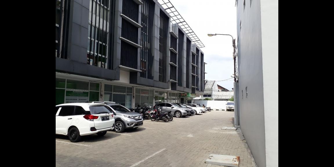 Pondok Aren punya! 5 unit Ruko langsung huni.. Pondok Aren punya! 5 unit Ruko langsung huni..