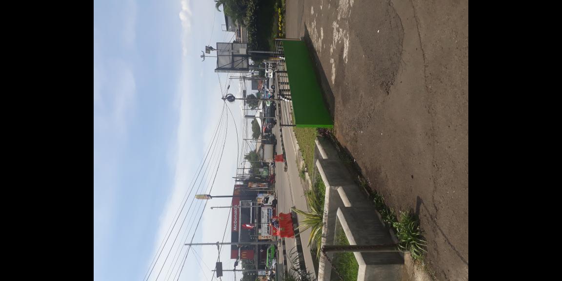 6 unit Ruko 3 Lantai siap huni 6 unit Ruko 3 Lantai siap huni