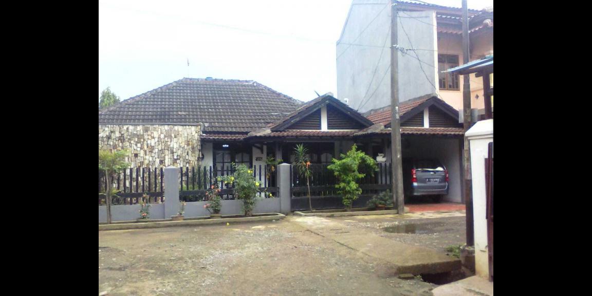 DIJUAL CEPAT ! Rumah Tua Hitung Harga Tanah Saja Perum Graha Permai Ciputat DIJUAL CEPAT ! Rumah Tua Hitung Harga Tanah Saja Perum Graha Permai Ciputat