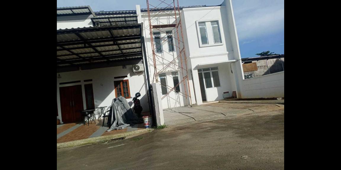 RUMAH SIAP HUNI HOOK 2 LANTAI HARGA 1 LANTAI DEKAT MC. DONALD BOJONGSARI RUMAH SIAP HUNI HOOK 2 LANTAI HARGA 1 LANTAI DEKAT MC. DONALD BOJONGSARI