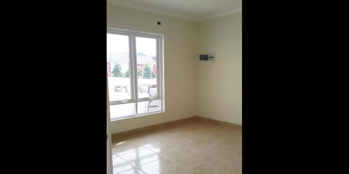 Rumah Dijual 2 Lantai di Citra Raya Bizhome Cluster Beryl Cikupa Tangerang Rumah Dijual 2 Lantai di Citra Raya Bizhome Cluster Beryl Cikupa Tangerang