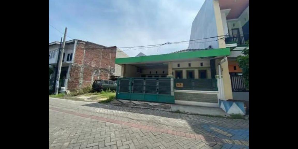Rumah Dijual Siap Huni Lokasi Sangat Strategis Dekat Bandara Juanda Sidoarjo Rumah Dijual Siap Huni Lokasi Sangat Strategis Dekat Bandara Juanda Sidoarjo