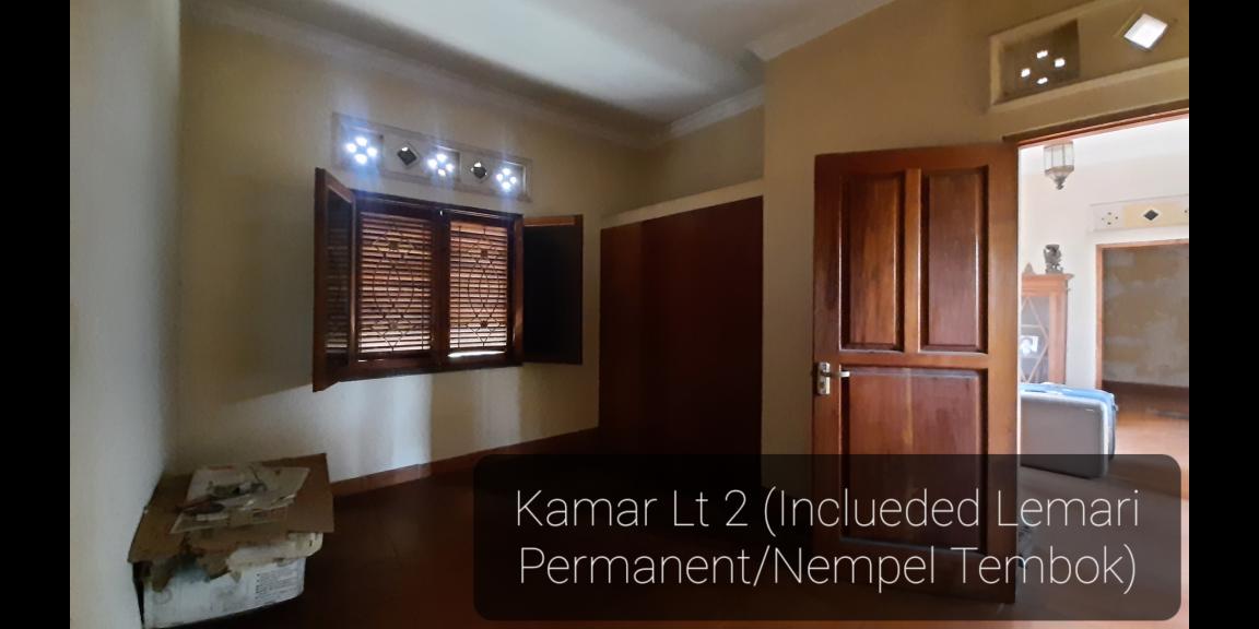 DIJUAL RUMAH DEPAN CANDI PRAMBANAN BONUS MOBIL MERCY KLASIK DIJUAL RUMAH DEPAN CANDI PRAMBANAN BONUS MOBIL MERCY KLASIK