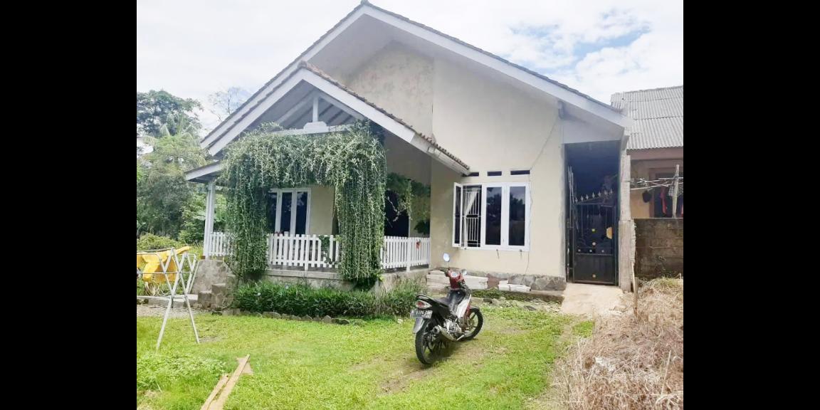 Rumah Dijual Murah Siap Huni Tanah Luas Dekat Stasiun Bojong Gede Bogor Rumah Dijual Murah Siap Huni Tanah Luas Dekat Stasiun Bojong Gede Bogor