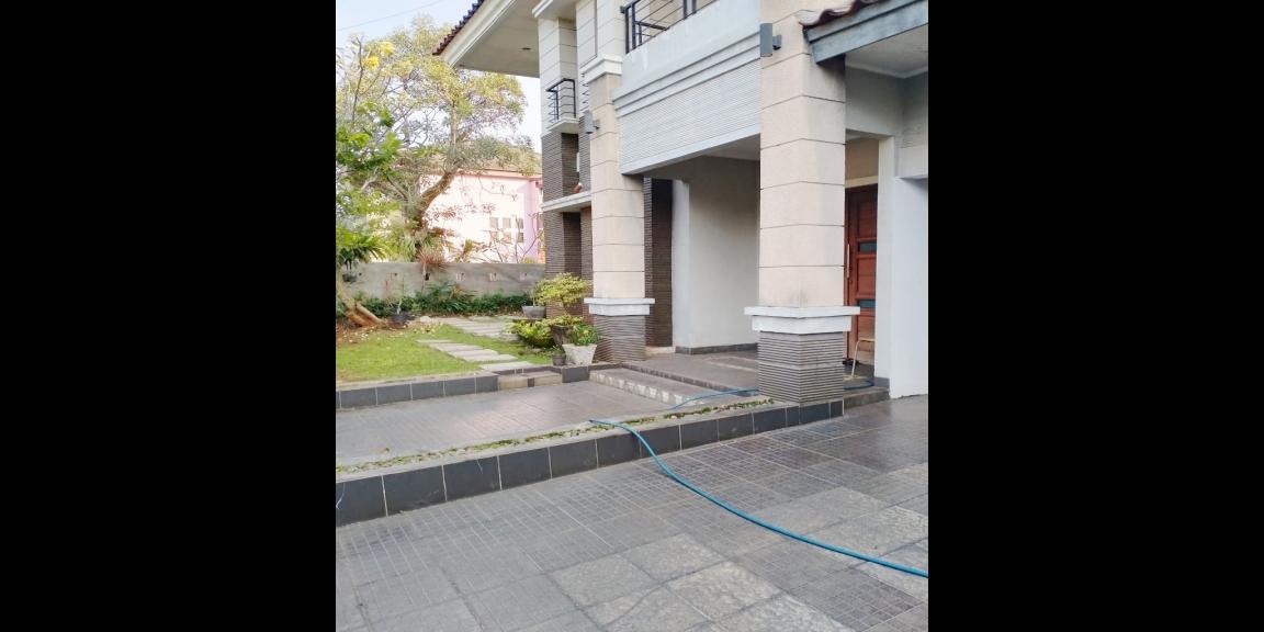 Rumah Dijual di BSD City Tangerang Selatan Dekat AEON Mall BSD dan Eka Hospital BSD Rumah Dijual di BSD City Tangerang Selatan Dekat AEON Mall BSD dan Eka Hospital BSD