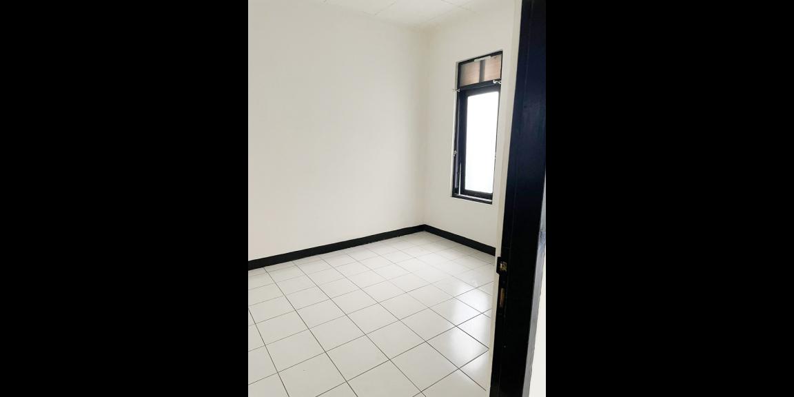 Rumah Dijual di BSD Dekat Pasar Modern BSD City, Santa Ursula BSD, Stasiun Rawa Buntu, Tol BSD, Teraskota Serpong Rumah Dijual di BSD Dekat Pasar Modern BSD City, Santa Ursula BSD, Stasiun Rawa Buntu, Tol BSD, Teraskota Serpong