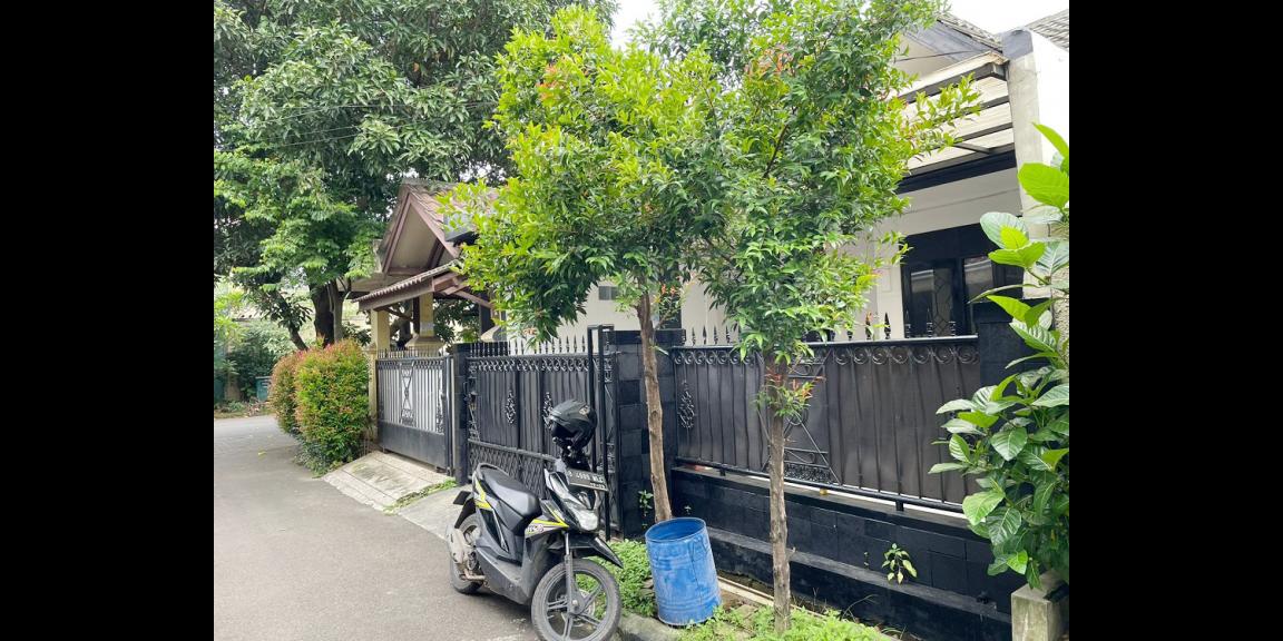 Rumah Dijual di BSD Dekat Pasar Modern BSD City, Santa Ursula BSD, Stasiun Rawa Buntu, Tol BSD, Teraskota Serpong Rumah Dijual di BSD Dekat Pasar Modern BSD City, Santa Ursula BSD, Stasiun Rawa Buntu, Tol BSD, Teraskota Serpong