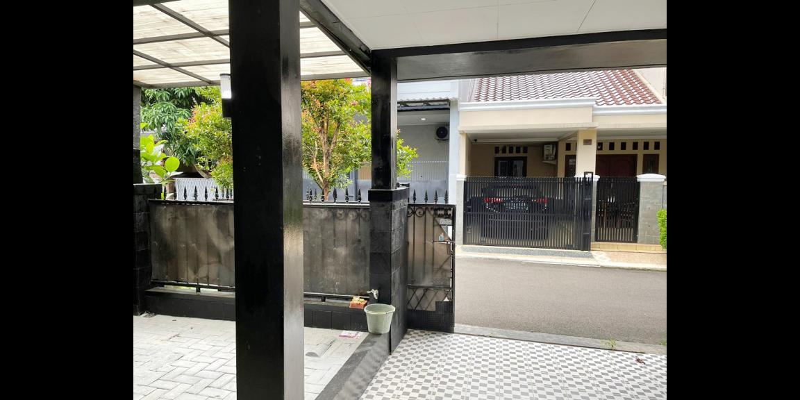 Rumah Dijual di BSD Dekat Pasar Modern BSD City, Santa Ursula BSD, Stasiun Rawa Buntu, Tol BSD, Teraskota Serpong Rumah Dijual di BSD Dekat Pasar Modern BSD City, Santa Ursula BSD, Stasiun Rawa Buntu, Tol BSD, Teraskota Serpong