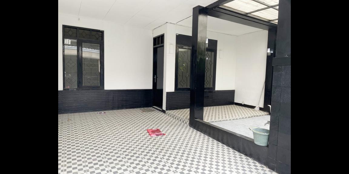 Rumah Dijual di BSD Dekat Pasar Modern BSD City, Santa Ursula BSD, Stasiun Rawa Buntu, Tol BSD, Teraskota Serpong Rumah Dijual di BSD Dekat Pasar Modern BSD City, Santa Ursula BSD, Stasiun Rawa Buntu, Tol BSD, Teraskota Serpong