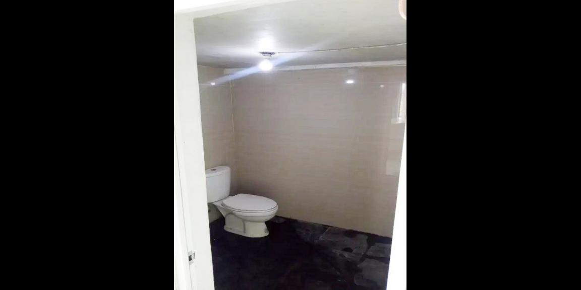 Rumah/Gedung Dijual Pinggir Jalan di Dampit Malang Dekat Stasiun Dampit, Pasar Baru Dampit, SMAN 1 Dampit Rumah/Gedung Dijual Pinggir Jalan di Dampit Malang Dekat Stasiun Dampit, Pasar Baru Dampit, SMAN 1 Dampit