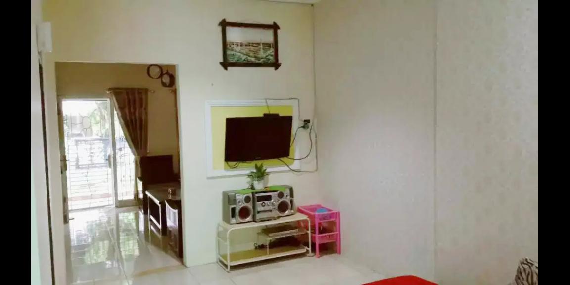 Rumah Dijual Siap Huni di Perumahan Graha Kalimas 2 Tambun Kota Bekasi Rumah Dijual Siap Huni di Perumahan Graha Kalimas 2 Tambun Kota Bekasi