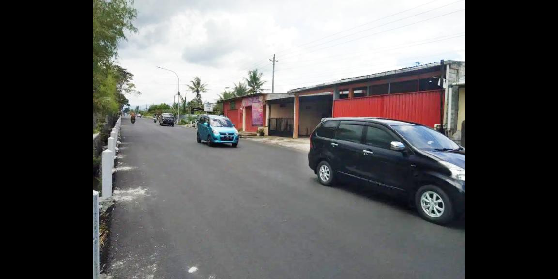 Jual Rumah di Pinggir Jalan Raya Borobudur Km 3 Magelang Deket Pintu Tol Jual Rumah di Pinggir Jalan Raya Borobudur Km 3 Magelang Deket Pintu Tol