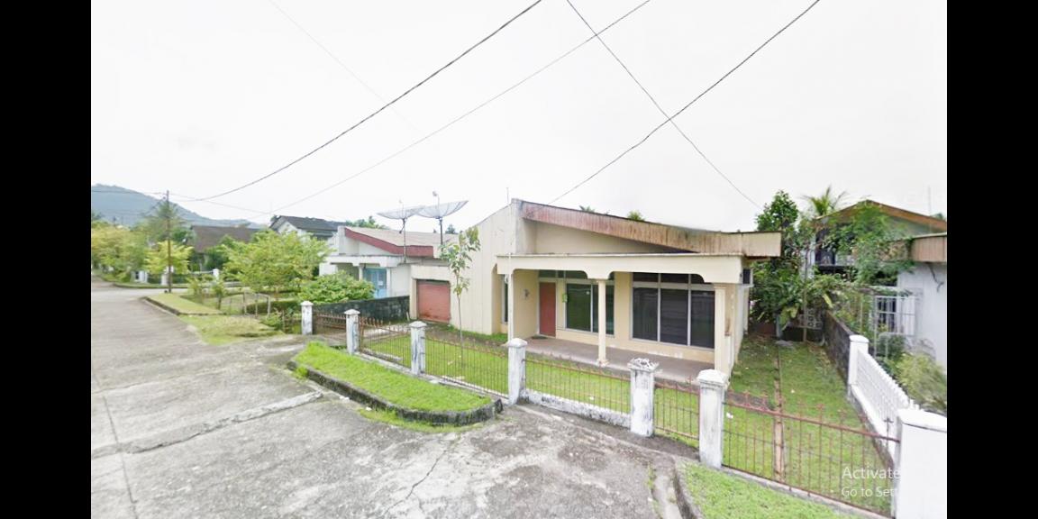 Rumah Dijual Murah Tanah Luas di Komplek Dangau Teduh Kota Padang  Rumah Dijual Murah Tanah Luas di Komplek Dangau Teduh Kota Padang