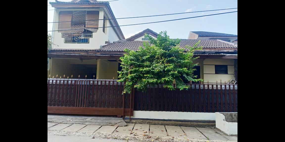 Rumah Dijual Murah Strategis di Komplek Dosen IKIP Jatikramat Jatiasih Kota Bekasi Rumah Dijual Murah Strategis di Komplek Dosen IKIP Jatikramat Jatiasih Kota Bekasi