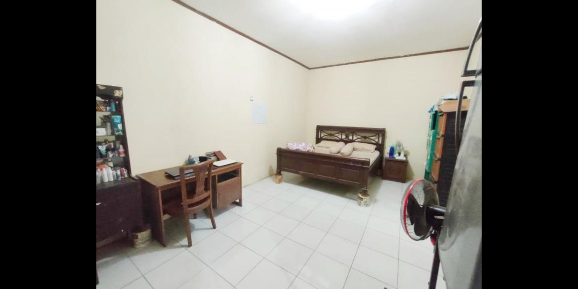 Rumah Dijual Murah Strategis di Komplek Dosen IKIP Jatikramat Jatiasih Kota Bekasi Rumah Dijual Murah Strategis di Komplek Dosen IKIP Jatikramat Jatiasih Kota Bekasi