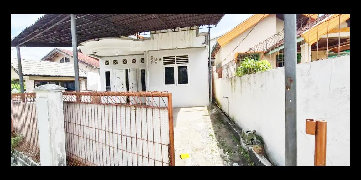 Rumah Dijual Siap Huni Lokasi Strategis Pinggir Jalan di Tengah Kota Palembang  Rumah Dijual Siap Huni Lokasi Strategis Pinggir Jalan di Tengah Kota Palembang