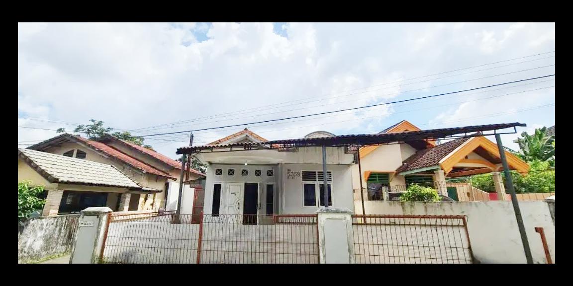 Rumah Dijual Siap Huni Lokasi Strategis Pinggir Jalan di Tengah Kota Palembang  Rumah Dijual Siap Huni Lokasi Strategis Pinggir Jalan di Tengah Kota Palembang