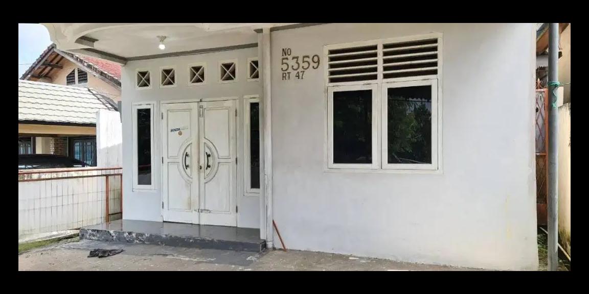Rumah Dijual Siap Huni Lokasi Strategis Pinggir Jalan di Tengah Kota Palembang  Rumah Dijual Siap Huni Lokasi Strategis Pinggir Jalan di Tengah Kota Palembang