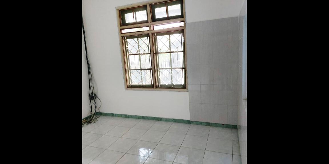 Dijual Rumah Siap Huni Bisa Buat Kantor Lokasi Strategis di Tengah Kota Semarang Dijual Rumah Siap Huni Bisa Buat Kantor Lokasi Strategis di Tengah Kota Semarang