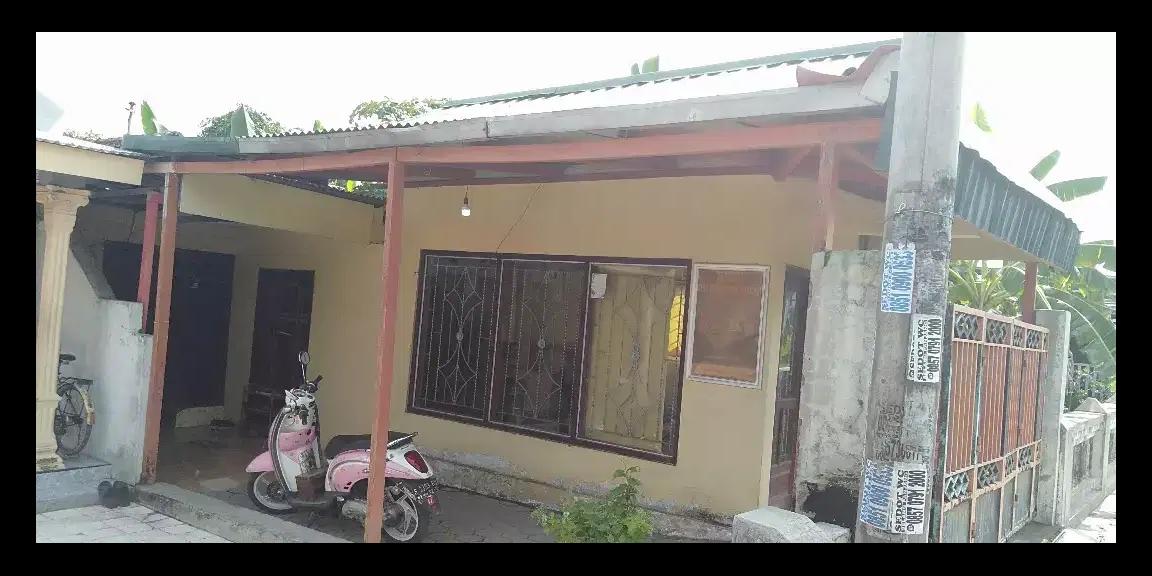 Dijual Rumah Kampung Plus Toko di Mojokerto Dekat Pusdik Brimob Watukosek Dijual Rumah Kampung Plus Toko di Mojokerto Dekat Pusdik Brimob Watukosek