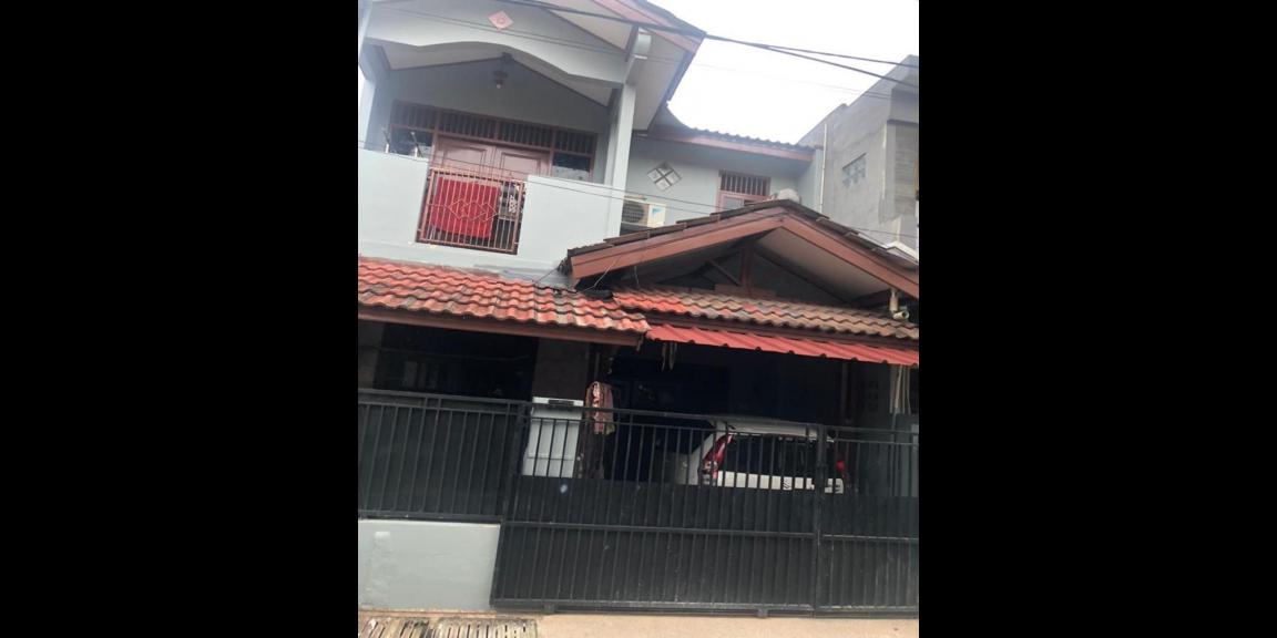 Rumah Dijual 2 Lantai di Perumahan Pondok Surya Karang Tengah Ciledug Tangerang Rumah Dijual 2 Lantai di Perumahan Pondok Surya Karang Tengah Ciledug Tangerang