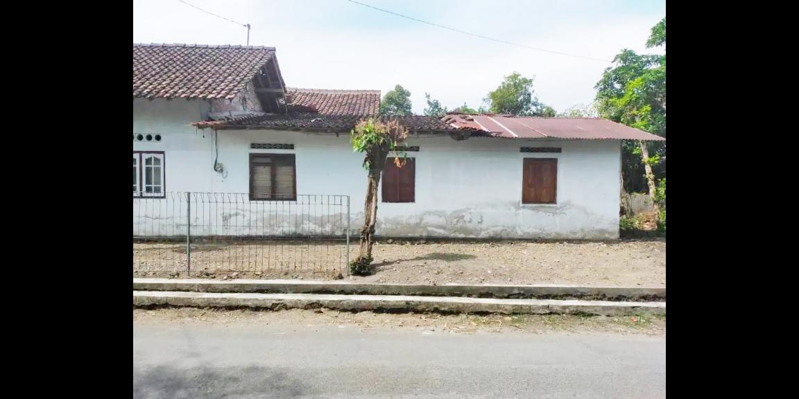 Rumah Dijual Posisi Hook Strategis Dekat Bandara Adisucipto Sleman Yogyakarta Rumah Dijual Posisi Hook Strategis Dekat Bandara Adisucipto Sleman Yogyakarta
