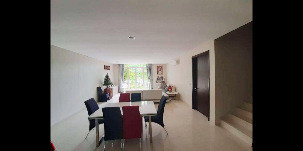 Dijual Rumah Mewah 3 Lantai di Bukit Kawanua Golf Residence Grand Kawanua Manado Dijual Rumah Mewah 3 Lantai di Bukit Kawanua Golf Residence Grand Kawanua Manado