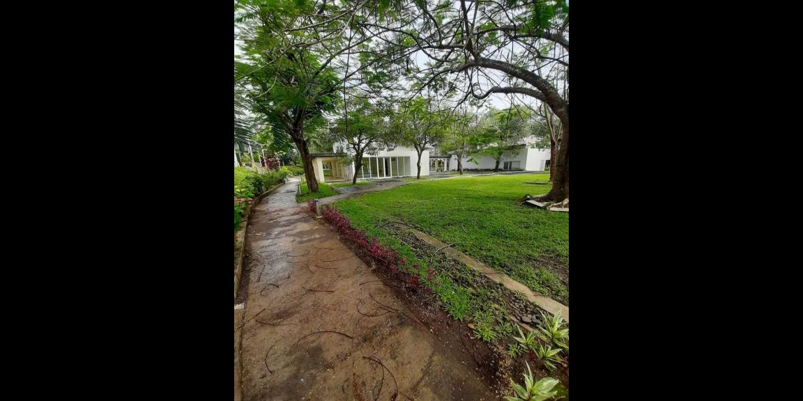 Dijual Rumah Mewah 3 Lantai di Bukit Kawanua Golf Residence Grand Kawanua Manado Dijual Rumah Mewah 3 Lantai di Bukit Kawanua Golf Residence Grand Kawanua Manado