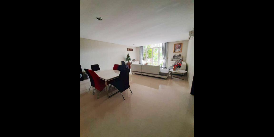 Dijual Rumah Mewah 3 Lantai di Bukit Kawanua Golf Residence Grand Kawanua Manado Dijual Rumah Mewah 3 Lantai di Bukit Kawanua Golf Residence Grand Kawanua Manado