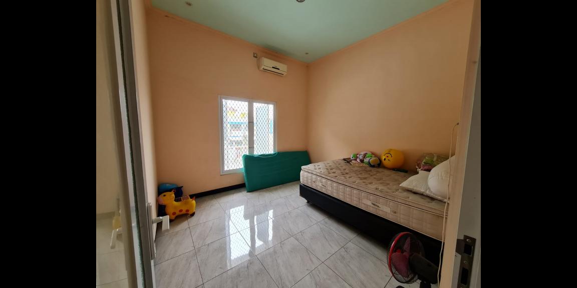 Rumah Murah 2 Lantai Siap Huni Lokasi Rungkut Menanggal Harapan Surabaya Timur Rumah Murah 2 Lantai Siap Huni Lokasi Rungkut Menanggal Harapan Surabaya Timur