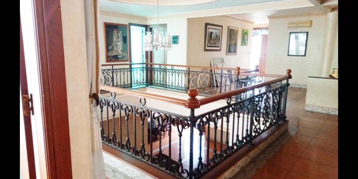 Sewa Rumah Mewah di Jl. Alam Segar 1 Dekat Pondok Indah Mall Jakarta Selatan Sewa Rumah Mewah di Jl. Alam Segar 1 Dekat Pondok Indah Mall Jakarta Selatan