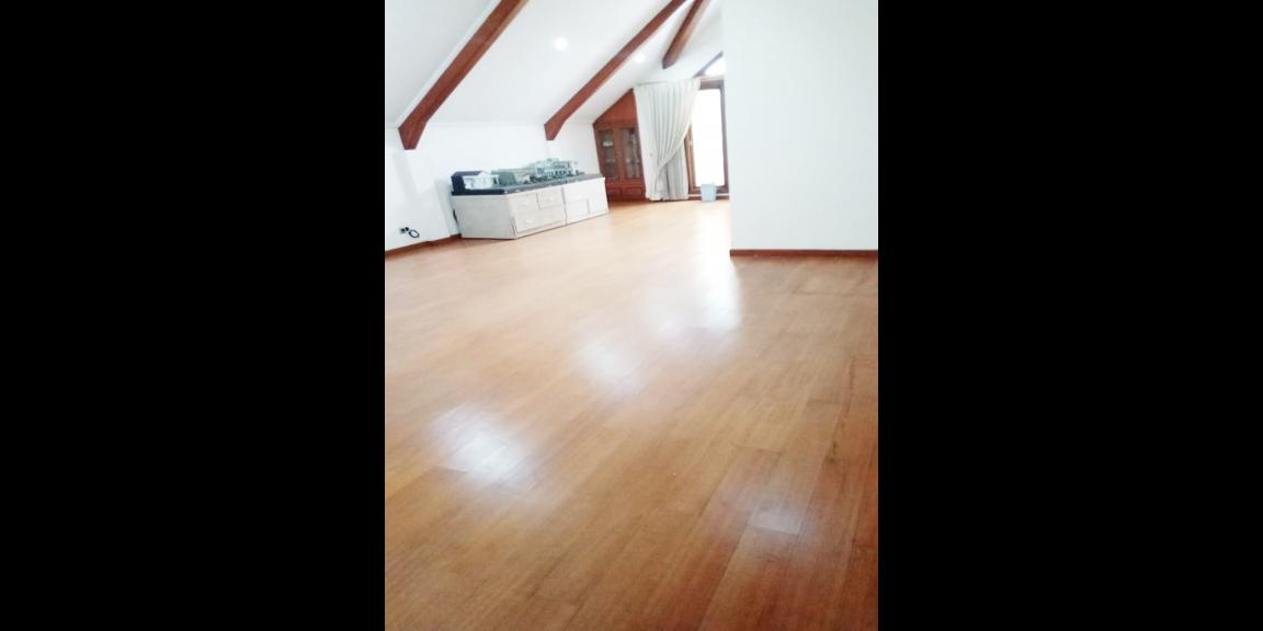 Sewa Rumah Mewah di Jl. Alam Segar 1 Dekat Pondok Indah Mall Jakarta Selatan Sewa Rumah Mewah di Jl. Alam Segar 1 Dekat Pondok Indah Mall Jakarta Selatan