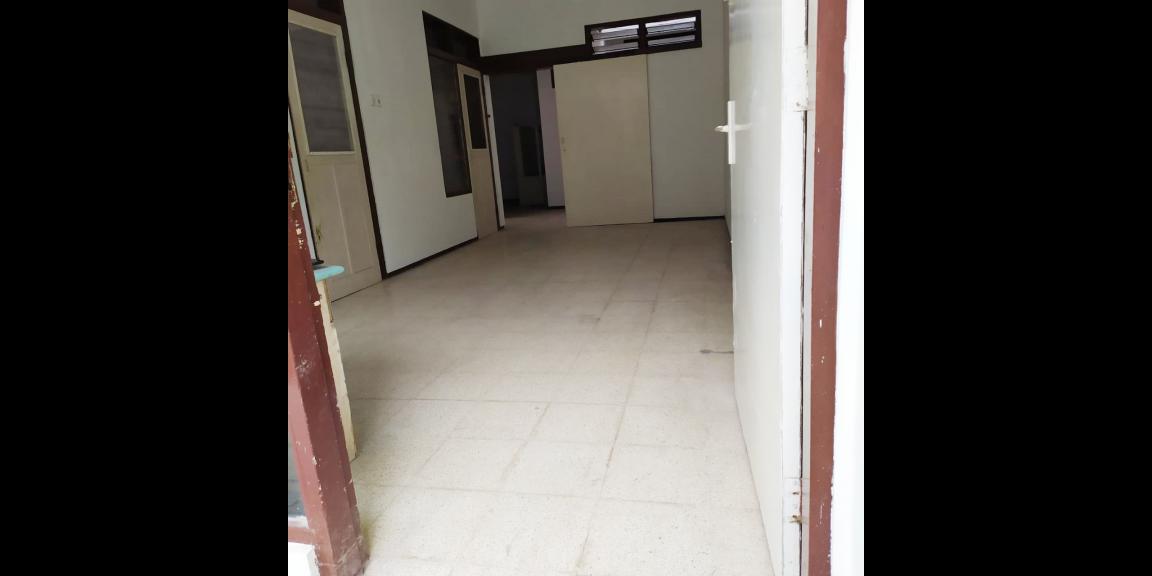 Rumah Kontrakan Dekat Tunjungan Plaza dan Stasiun Pasar Turi Kota Surabaya Rumah Kontrakan Dekat Tunjungan Plaza dan Stasiun Pasar Turi Kota Surabaya