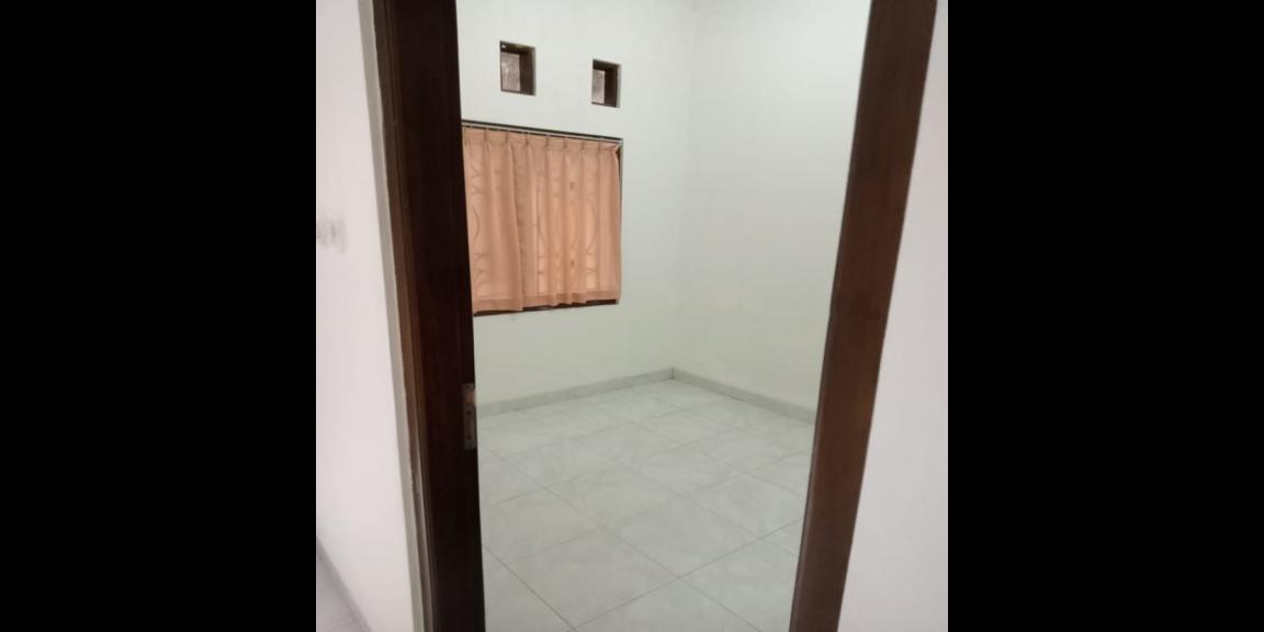 Rumah Kontrakan Dekat UGM, UNY, Hartono Mall, Plaza Ambarrukmo, UPN Veteran Yogyakarta, RSUP Dr. Sardjito Rumah Kontrakan Dekat UGM, UNY, Hartono Mall, Plaza Ambarrukmo, UPN Veteran Yogyakarta, RSUP Dr. Sardjito