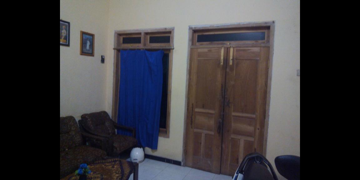 Dijual Rumah area Kanigoro Blitar Tinggal bawa koper Dijual Rumah area Kanigoro Blitar Tinggal bawa koper