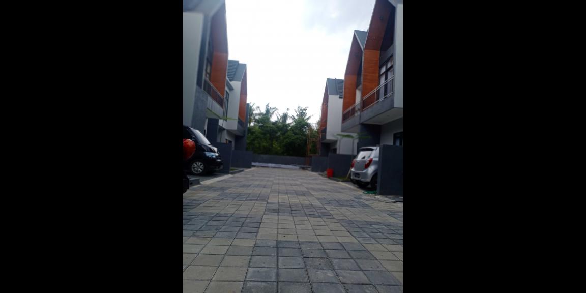 Rumah Siap Huni Mewah Murah 800 Jutaan dekat pintu tol Sawangan dan Stasiun Depok Rumah Siap Huni Mewah Murah 800 Jutaan dekat pintu tol Sawangan dan Stasiun Depok