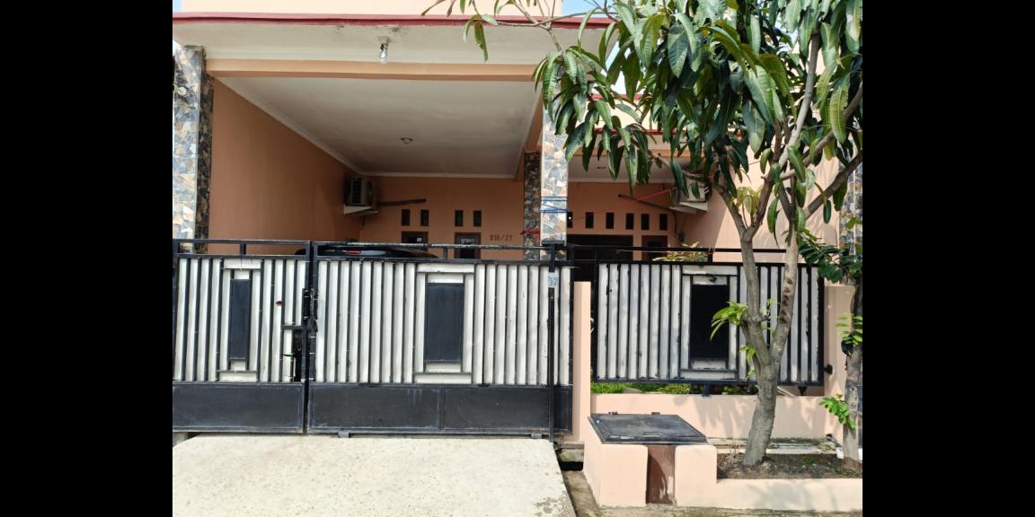 Dijual Rumah Siap Huni, Super Strategis, Nyaman, Aman dan Asri di The Palm Residence Dijual Rumah Siap Huni, Super Strategis, Nyaman, Aman dan Asri di The Palm Residence