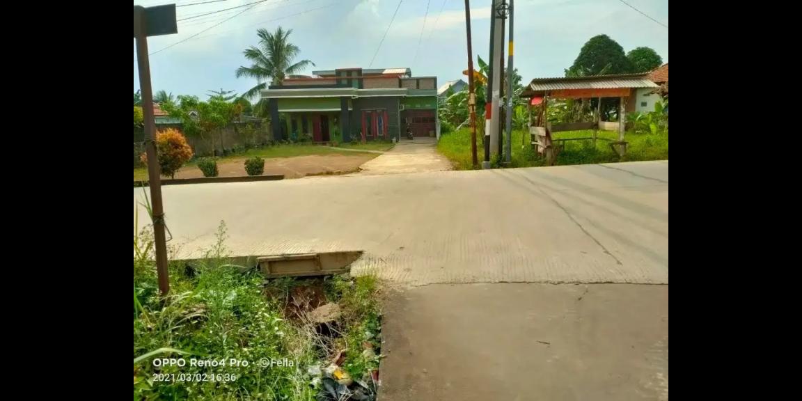 Dijual Rumah Dengan Tanah Yang Sangat Luas di Jl. Perindustrian 2 Kota Palembang Dijual Rumah Dengan Tanah Yang Sangat Luas di Jl. Perindustrian 2 Kota Palembang