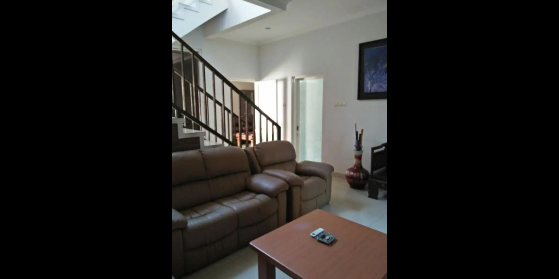 Dijual Rumah Semi Furnished Perumahan Elite The Gayungsari Surabaya Selatan Dijual Rumah Semi Furnished Perumahan Elite The Gayungsari Surabaya Selatan