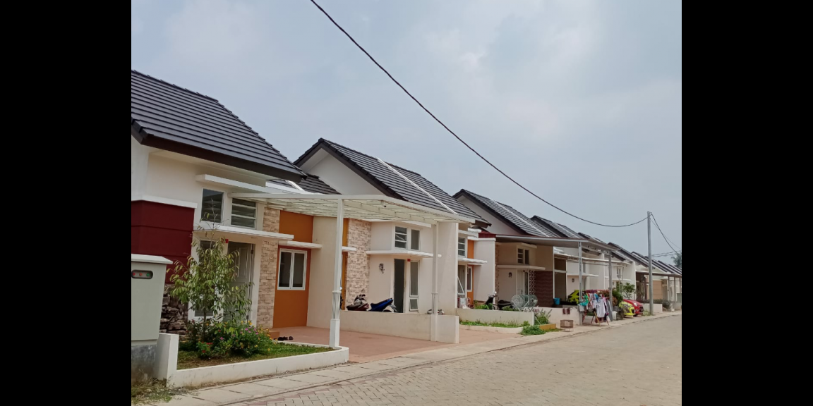 Rumah siap huni tipe Ruby Kota sutera Playground and pool Rumah siap huni tipe Ruby Kota sutera Playground and pool