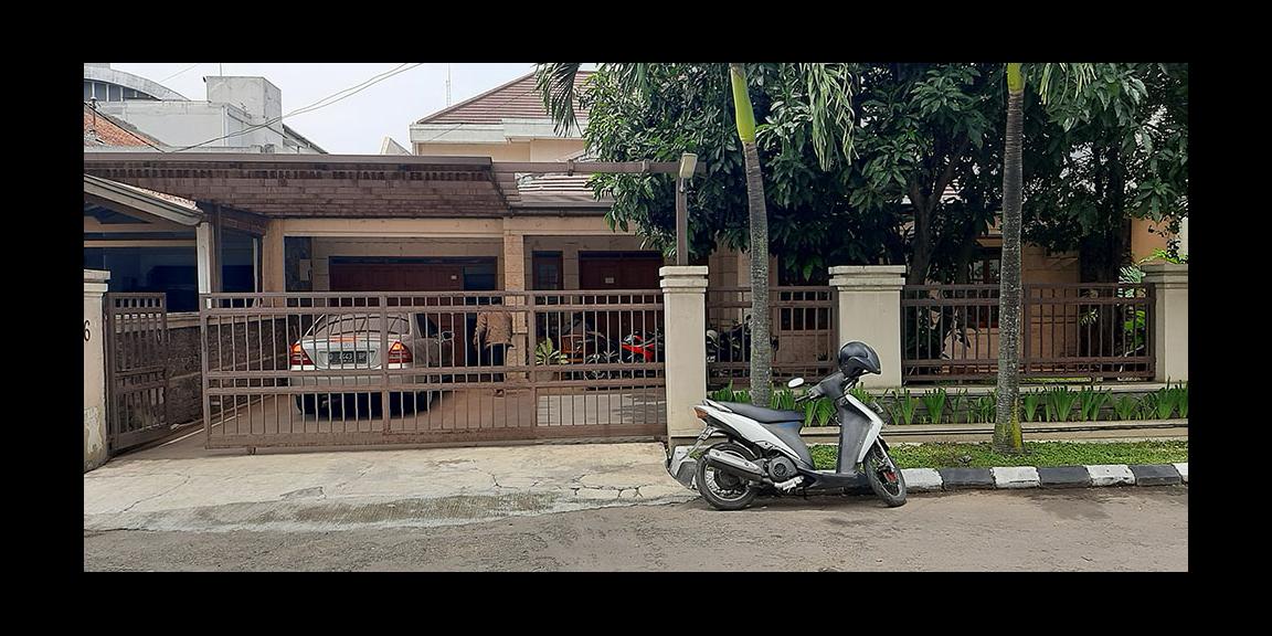 RUMAH DUA LANTAI KOTA BANDUNG RUMAH DUA LANTAI KOTA BANDUNG
