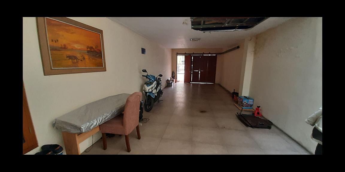 RUMAH DUA LANTAI KOTA BANDUNG RUMAH DUA LANTAI KOTA BANDUNG