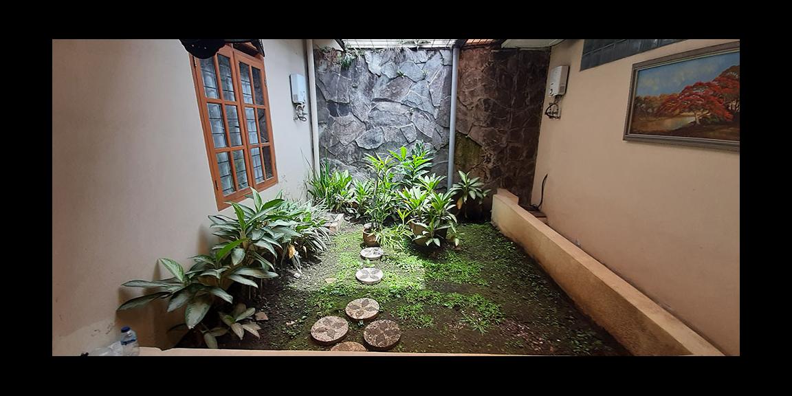 RUMAH DUA LANTAI KOTA BANDUNG RUMAH DUA LANTAI KOTA BANDUNG