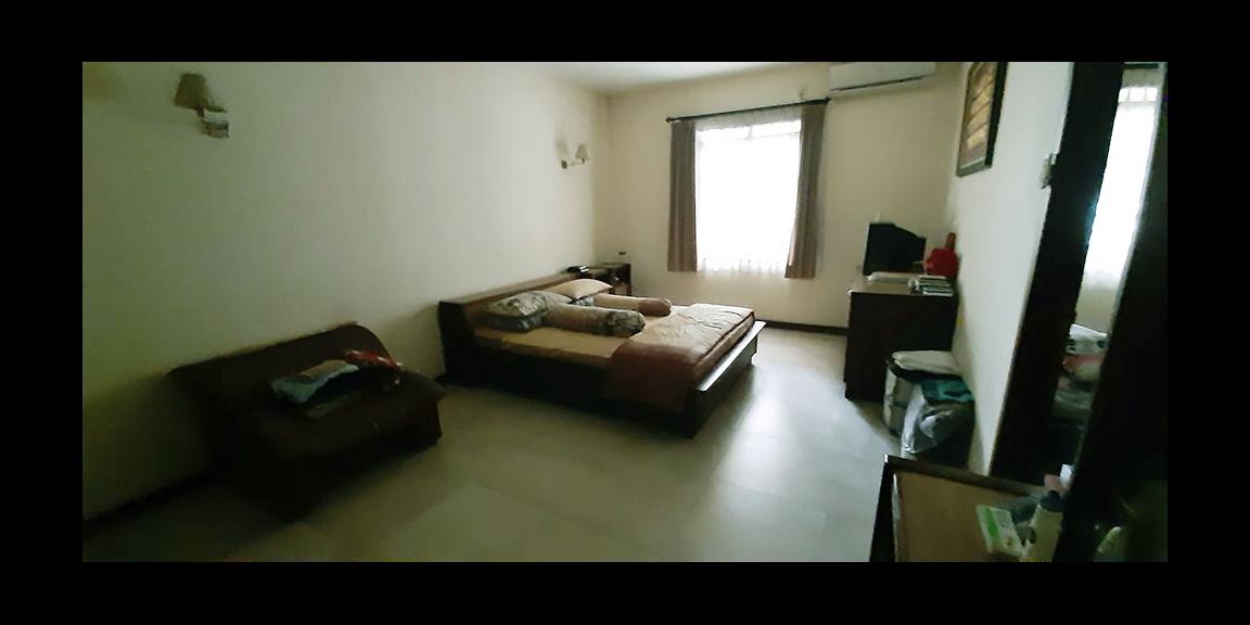 RUMAH DUA LANTAI KOTA BANDUNG RUMAH DUA LANTAI KOTA BANDUNG