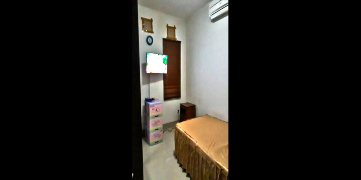 RUMAH SIAP HUNI GAYA AMERICAN CLASSIC DI ARCAMANIK BANDUNG RUMAH SIAP HUNI GAYA AMERICAN CLASSIC DI ARCAMANIK BANDUNG