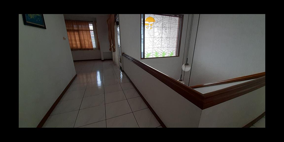 RUMAH CANTIK SETRASARI BANDUNG RUMAH CANTIK SETRASARI BANDUNG