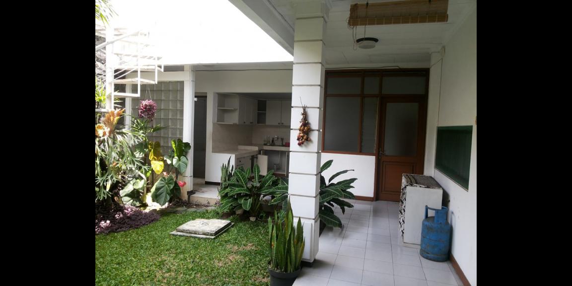RUMAH CANTIK SETRASARI BANDUNG RUMAH CANTIK SETRASARI BANDUNG