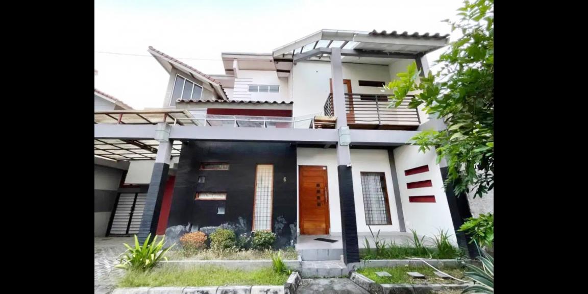 Sewa Rumah 2 Lantai Full Furnished Dekat Monjali dan Kampus UGM Yogyakarta Sewa Rumah 2 Lantai Full Furnished Dekat Monjali dan Kampus UGM Yogyakarta